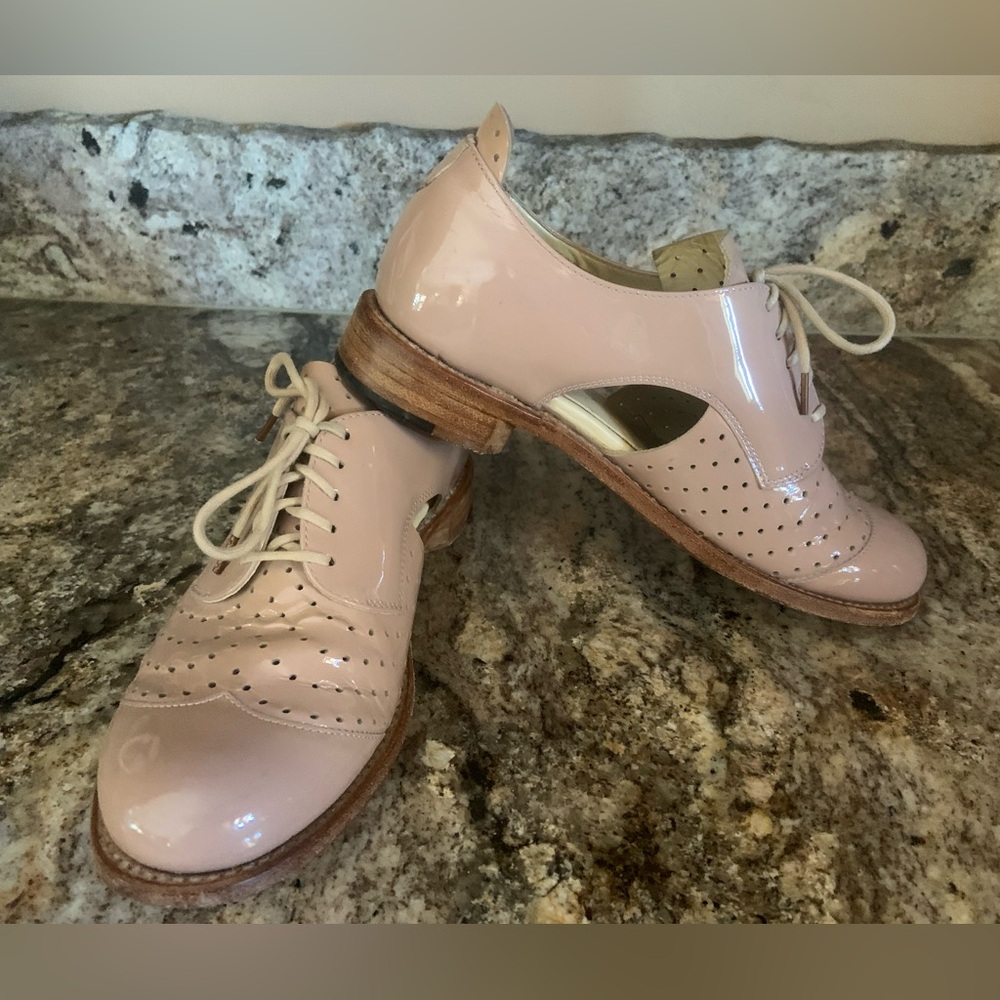 The Office of Angela Scott Mr Muffin Rose Cut-Out Patent Leather Lace-Up Oxfords